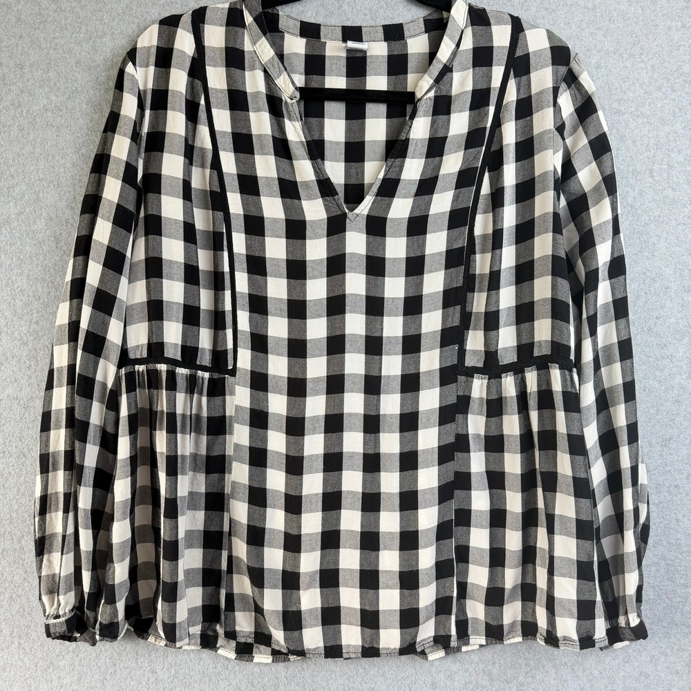 Old Navy Womens Buffalo Plaid Babydoll Top Black White V-Neck Rayon Large
